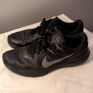 Nike Varsity Compete TR 3